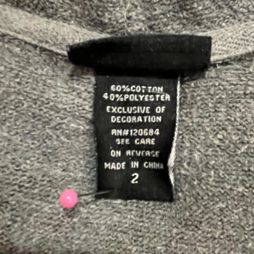 Torrid Grey & Floral Zip Front Cropped Hoodie, size 2X - Picture 6 of 9